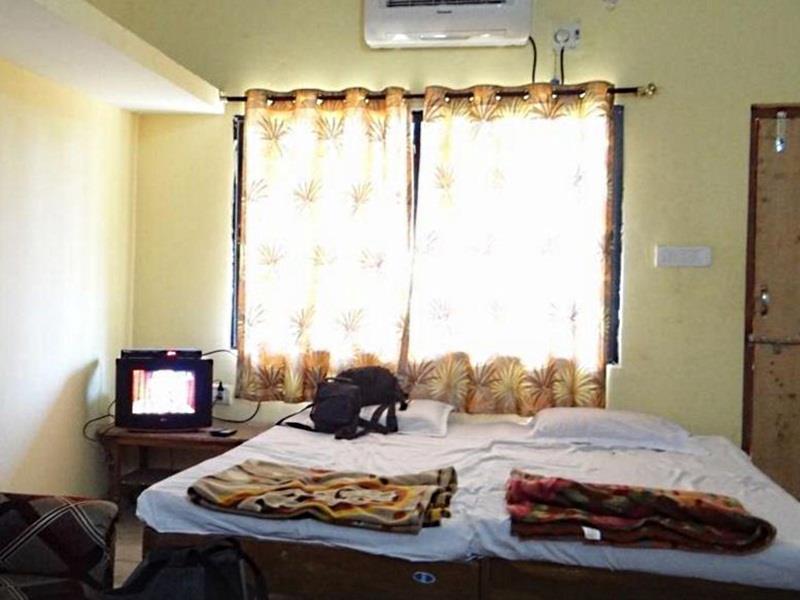 Oyo Flagship Tadoba Tiger Resort Mohurli Экстерьер фото